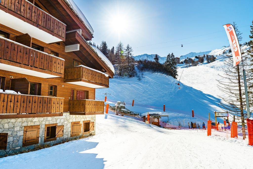 لا بلاني Travelski Home Premium - Residence Les Chalets D'Edelweiss 4 Etoiles المظهر الخارجي الصورة